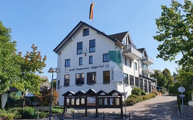 Hotel_Bigger Hof p Mail_22.09.21.jpg