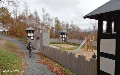Ritterburg Spielplatz Burgruine Eversberg