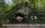 Die Feldhofhöhle im Hönnetal