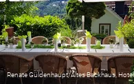 Biergarten gedeckter Tisch
