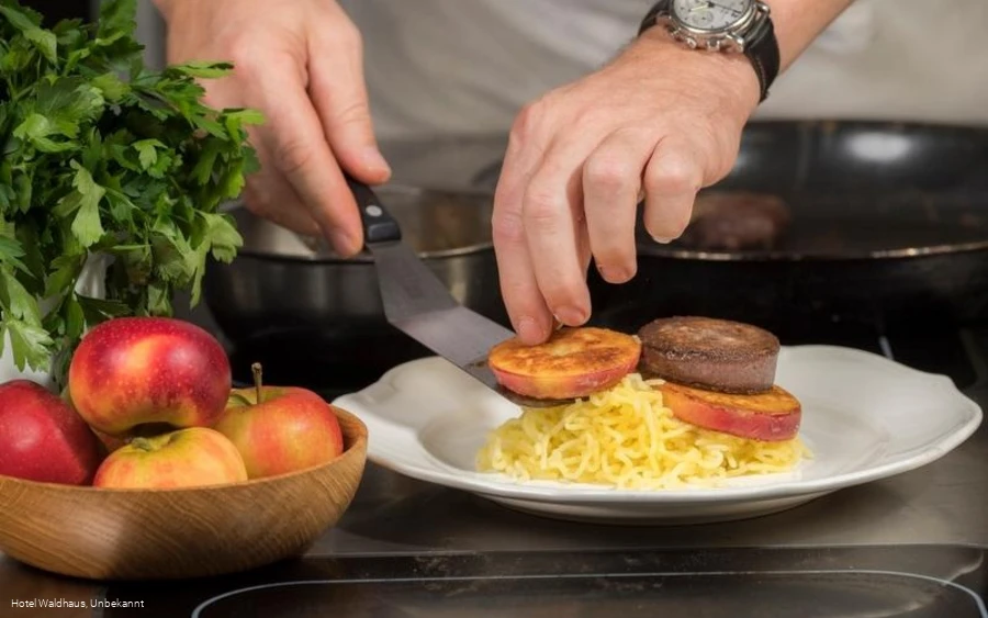 Himmel und Erde, Hotel Waldhaus Föckinghausen