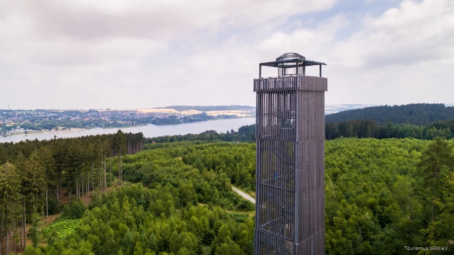 Der M&ouml;hnesee-Turm