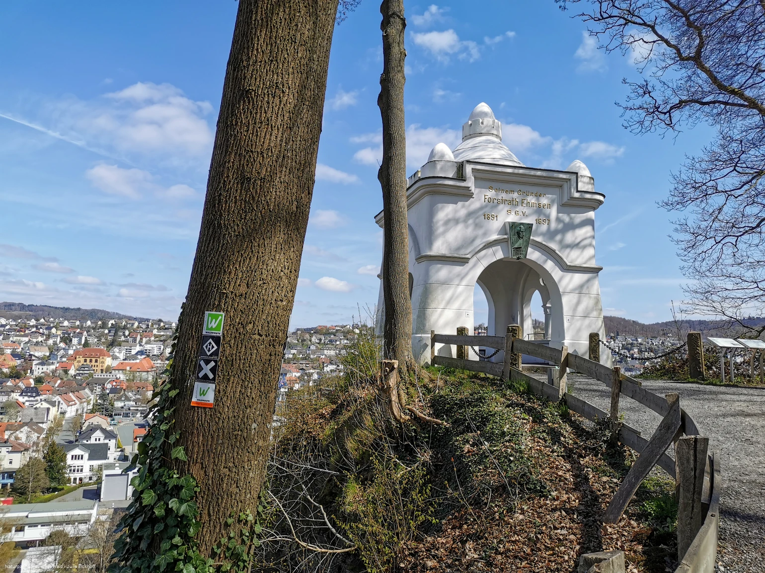 Ehmsendenkmal Sauerland-Waldroute Arnsberg
